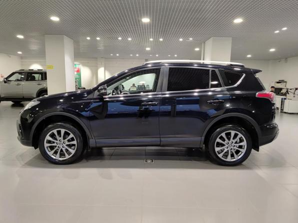 Toyota RAV4 IV (XA40) Рестайлинг с пробегом 2018 года, цена 2 955 000 рублей, 98490 км, внедорожник, Автокод Объявления