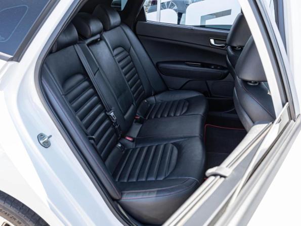 Kia Optima IV с пробегом 2017 года, цена 2 079 000 рублей, 125560 км, седан, Автокод Объявления