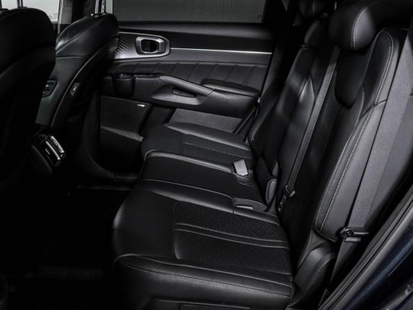 Kia Sorento IV с пробегом 2021 года, цена 3 499 999 рублей, 117800 км, внедорожник, Автокод Объявления