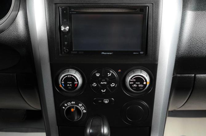 Suzuki Grand Vitara II с пробегом 2007 года, цена 1 019 000 рублей, 194398 км, внедорожник, Автокод Объявления