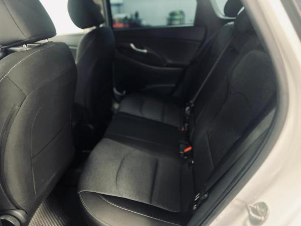 Hyundai i30 III Рестайлинг 2 с пробегом 2023 года, цена 1 690 000 рублей, 137500 км, универсал, Автокод Объявления