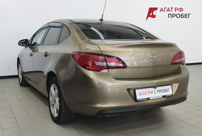 Opel Astra J Рестайлинг с пробегом 2012 года, цена 449 000 рублей, 235765 км, седан, Автокод Объявления