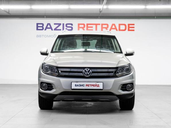 Volkswagen Tiguan I Рестайлинг с пробегом 2012 года, цена 1 699 000 рублей, 124000 км, внедорожник, Автокод Объявления