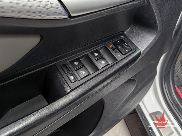 Lada (ВАЗ) Vesta I с пробегом 2019 года, цена 928 000 рублей, 175000 км, универсал, Автокод Объявления