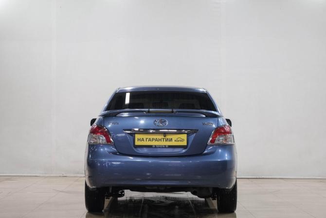 Toyota Yaris II с пробегом 2007 года, цена 599 000 рублей, 244000 км, седан, Автокод Объявления