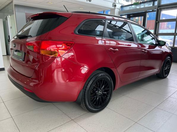 Kia Ceed II с пробегом 2013 года, цена 699 000 рублей, 280648 км, универсал, Автокод Объявления