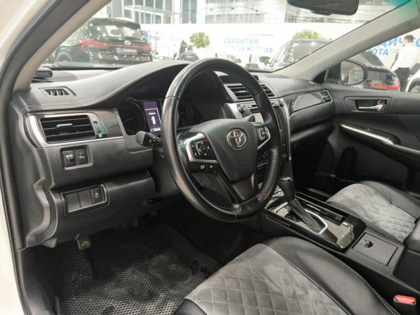 Toyota Camry VII (XV50) Рестайлинг 2 с пробегом 2017 года, цена 1 990 000 рублей, 178290 км, седан, Автокод Объявления