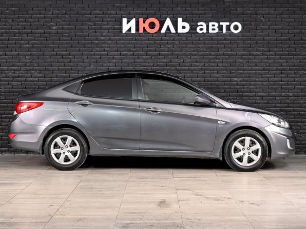 Hyundai Solaris I с пробегом 2013 года, цена 740 000 рублей, 219207 км, седан, Автокод Объявления