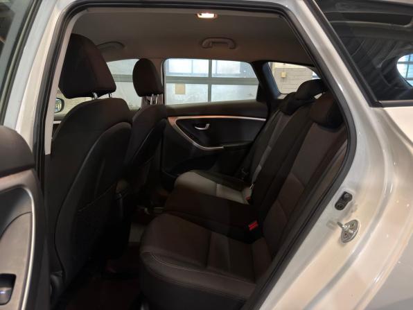 Hyundai i30 II с пробегом 2012 года, цена 799 000 рублей, 189408 км, универсал, Автокод Объявления