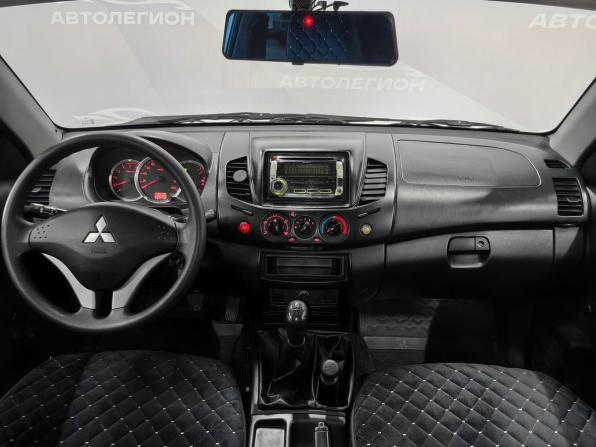 Mitsubishi L200 IV с пробегом 2014 года, цена 2 250 000 рублей, 111000 км, пикап, Автокод Объявления
