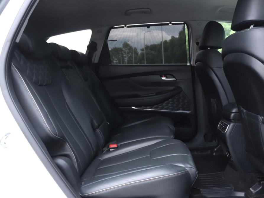 Hyundai Santa Fe IV Рестайлинг Москва  - изображение 11