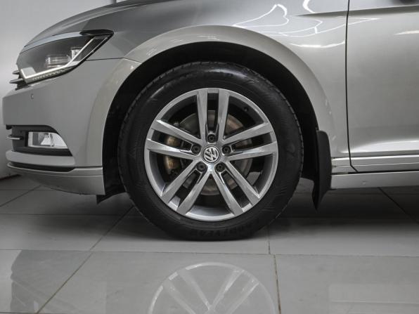 Volkswagen Passat B8 с пробегом 2016 года, цена 2 229 000 рублей, 96246 км, седан, Автокод Объявления