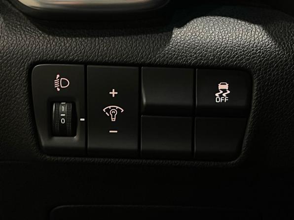 Kia Sportage IV с пробегом 2017 года, цена 1 920 000 рублей, 106236 км, внедорожник, Автокод Объявления