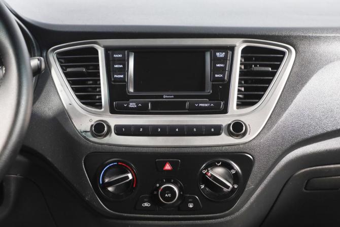 Hyundai Solaris II Рестайлинг с пробегом 2021 года, цена 1 099 000 рублей, 179004 км, седан, Автокод Объявления