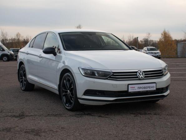 Volkswagen Passat B8 с пробегом 2016 года, цена 1 997 000 рублей, 132191 км, седан, Автокод Объявления