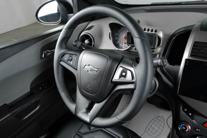 Chevrolet Aveo II с пробегом 2014 года, цена 639 000 рублей, 135200 км, хэтчбек, Автокод Объявления