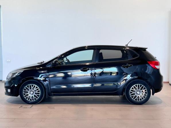 Kia Rio III Рестайлинг с пробегом 2016 года, цена 1 130 000 рублей, 96395 км, хэтчбек, Автокод Объявления