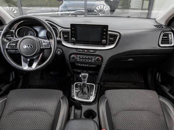 Kia Ceed III с пробегом 2021 года, цена 1 590 000 рублей, 151775 км, универсал, Автокод Объявления