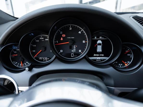 Porsche Cayenne II Рестайлинг (958) с пробегом 2015 года, цена 3 670 000 рублей, 207238 км, внедорожник, Автокод Объявления