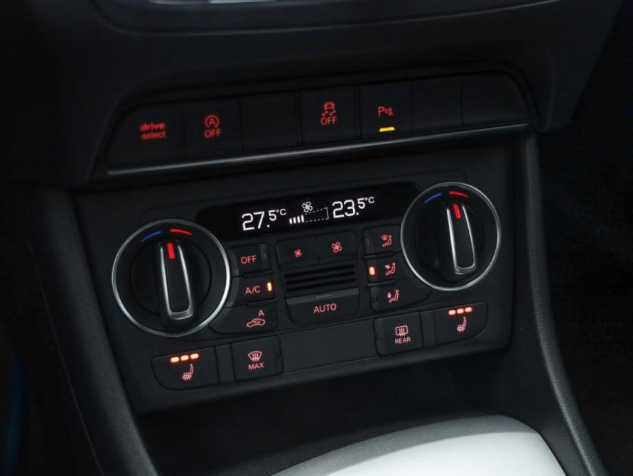 Audi Q3 I (8U) Рестайлинг Санкт-Петербург  - изображение 21