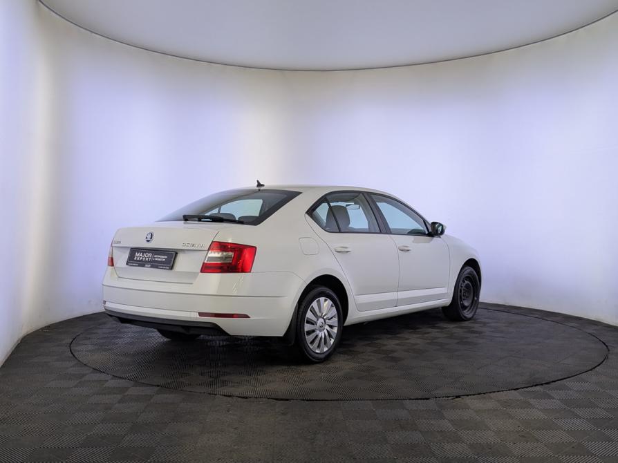 Skoda Octavia III (A7) Рестайлинг Москва  - изображение 5