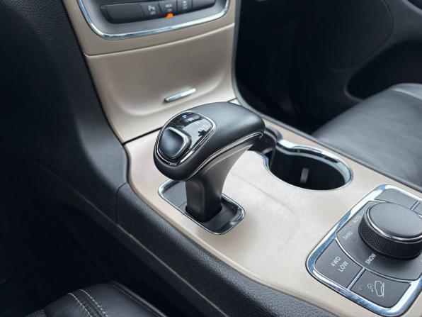 Jeep Grand Cherokee IV (WK2) Рестайлинг с пробегом 2014 года, цена 1 900 000 рублей, 436000 км, внедорожник, Автокод Объявления