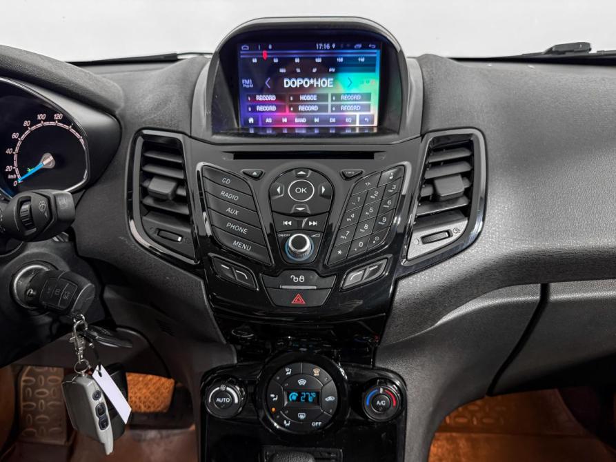 Ford Fiesta Mk6 Рестайлинг Санкт-Петербург  - изображение 16