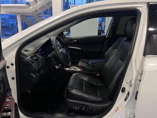 Toyota Camry VII (XV50) с пробегом 2014 года, цена 1 575 000 рублей, 163124 км, седан, Автокод Объявления