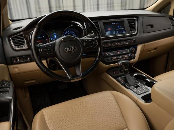 Kia Carnival III с пробегом 2020 года, цена 2 900 000 рублей, 175250 км, минивэн, Автокод Объявления