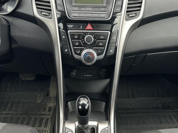 Hyundai i30 II с пробегом 2014 года, цена 980 000 рублей, 156707 км, хэтчбек, Автокод Объявления