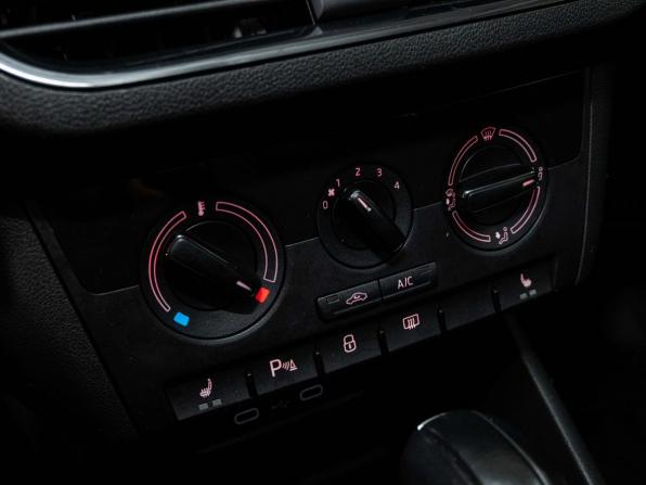 Volkswagen Polo VI с пробегом 2022 года, цена 1 766 000 рублей, 32594 км, лифтбек, Автокод Объявления