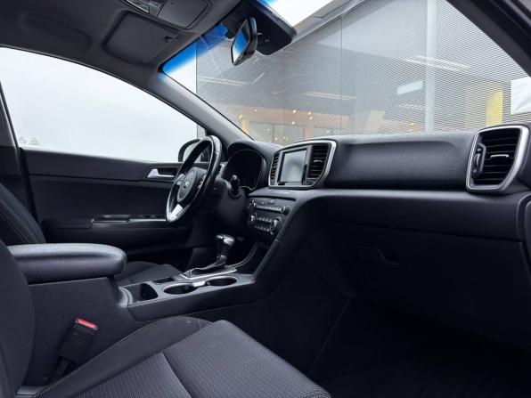 Kia Sportage IV Рестайлинг с пробегом 2019 года, цена 2 399 000 рублей, 86165 км, внедорожник, Автокод Объявления