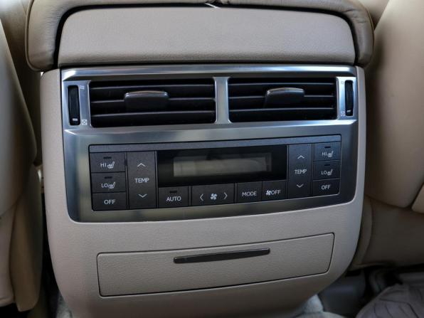 Lexus LX III с пробегом 2008 года, цена 2 598 000 рублей, 350298 км, внедорожник, Автокод Объявления