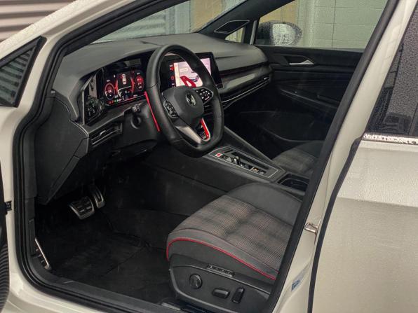 Volkswagen Golf GTI VIII с пробегом 2021 года, цена 3 000 000 рублей, 77312 км, хэтчбек, Автокод Объявления