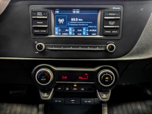 Kia Rio IV Рестайлинг с пробегом 2021 года, цена 1 390 000 рублей, 97751 км, седан, Автокод Объявления