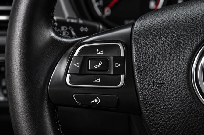 Volkswagen Tiguan I с пробегом 2011 года, цена 1 279 000 рублей, 246000 км, внедорожник, Автокод Объявления