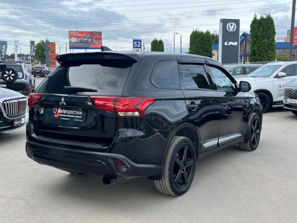 Mitsubishi Outlander III Рестайлинг 3 с пробегом 2020 года, цена 1 990 000 рублей, 131000 км, внедорожник, Автокод Объявления