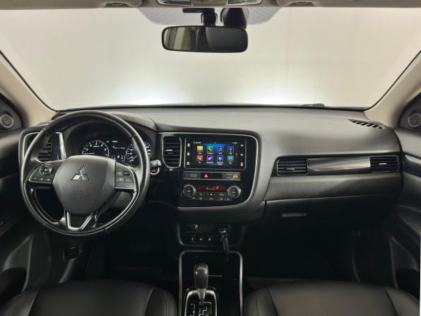 Mitsubishi Outlander III Рестайлинг 3 с пробегом 2019 года, цена 2 250 000 рублей, 142082 км, внедорожник, Автокод Объявления