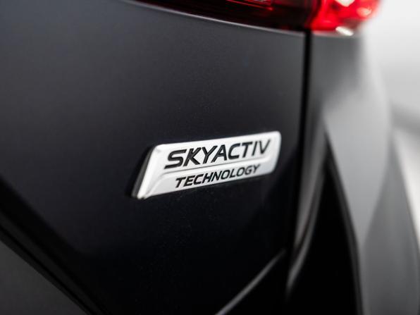 Mazda Axela III Рестайлинг с пробегом 2017 года, цена 1 350 000 рублей, 116021 км, хэтчбек, Автокод Объявления