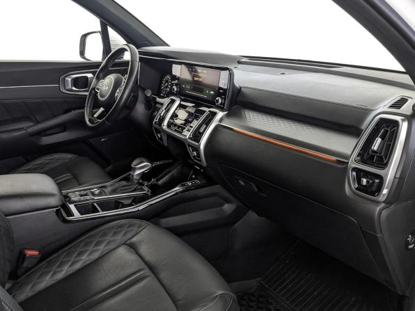 Kia Sorento IV с пробегом 2022 года, цена 3 880 000 рублей, 78360 км, внедорожник, Автокод Объявления