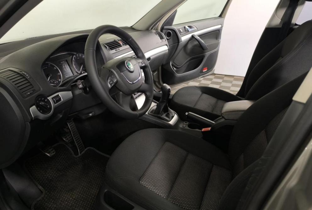 Skoda Octavia I (A4) Рестайлинг Нижний Новгород  - изображение 8