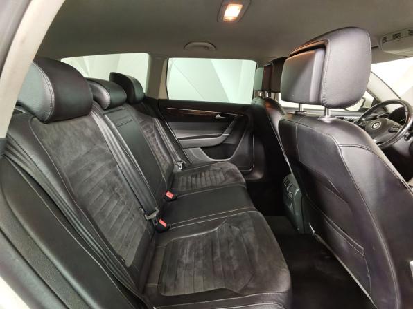 Volkswagen Passat B7 с пробегом 2013 года, цена 895 000 рублей, 287731 км, универсал, Автокод Объявления