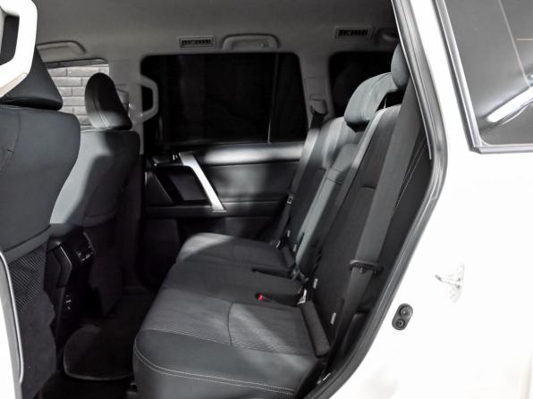 Toyota Land Cruiser Prado 150 Series Рестайлинг 3 с пробегом 2022 года, цена 4 895 000 рублей, 99261 км, внедорожник, Автокод Объявления