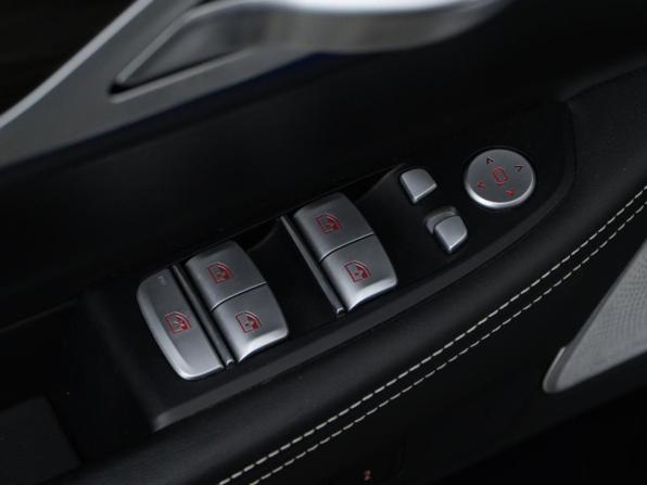 BMW 7 серии VI (G11/G12) с пробегом 2018 года, цена 5 599 050 рублей, 39358 км, седан, Автокод Объявления