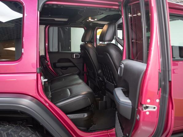 Jeep Wrangler IV (JL) с пробегом 2022 года, цена 7 499 000 рублей, 12632 км, внедорожник, Автокод Объявления