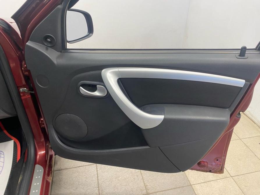 Renault Sandero I Санкт-Петербург  - изображение 13