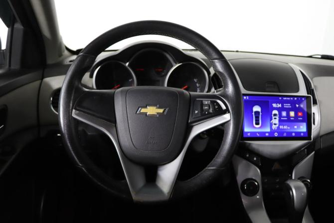 Chevrolet Cruze I Рестайлинг с пробегом 2013 года, цена 859 990 рублей, 155834 км, хэтчбек, Автокод Объявления