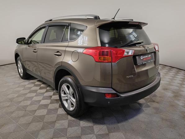 Toyota RAV4 IV (XA40) с пробегом 2014 года, цена 1 799 000 рублей, 232105 км, внедорожник, Автокод Объявления