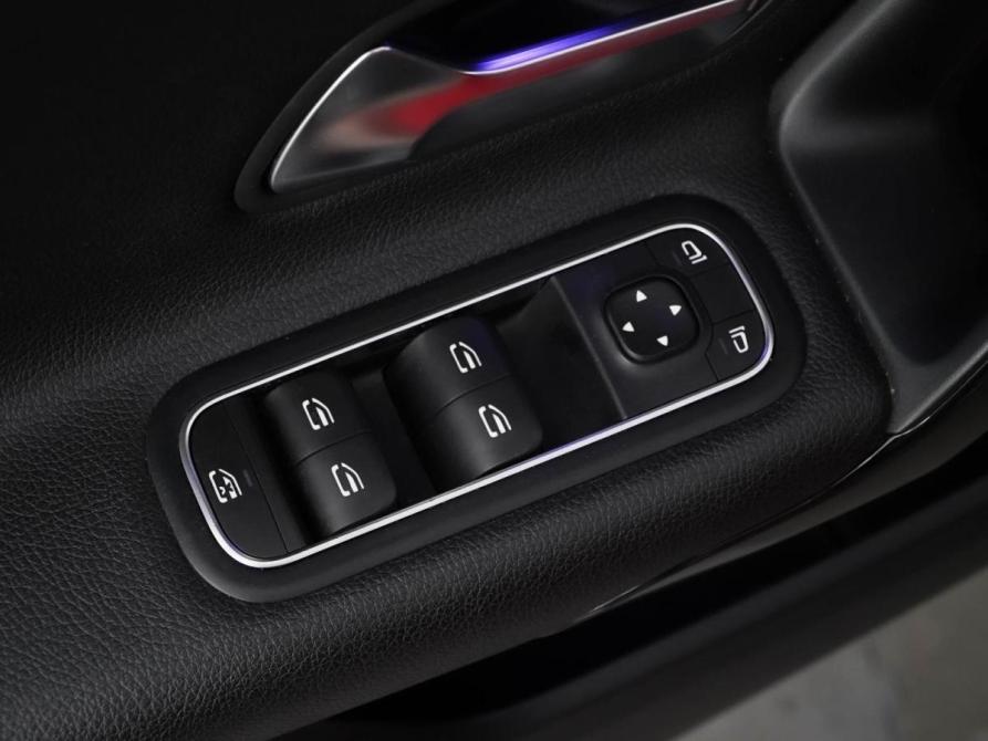 Mercedes-Benz A-Класс IV (W177) Москва  - изображение 15