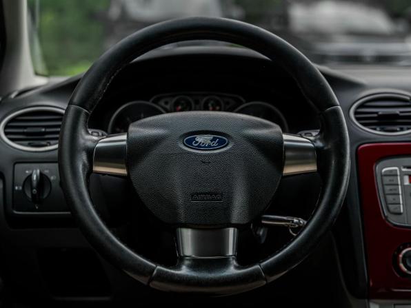 Ford Focus II Рестайлинг с пробегом 2008 года, цена 434 001 рубль, 209620 км, седан, Автокод Объявления